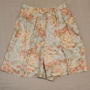 90s Chic Floral Linen Pleated Shorts by Lauren